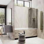 MaybahGlass шторка поворотная на монопетле 1400*700 6 мм бесцветное +полотенцесушитель MGV-782-5
